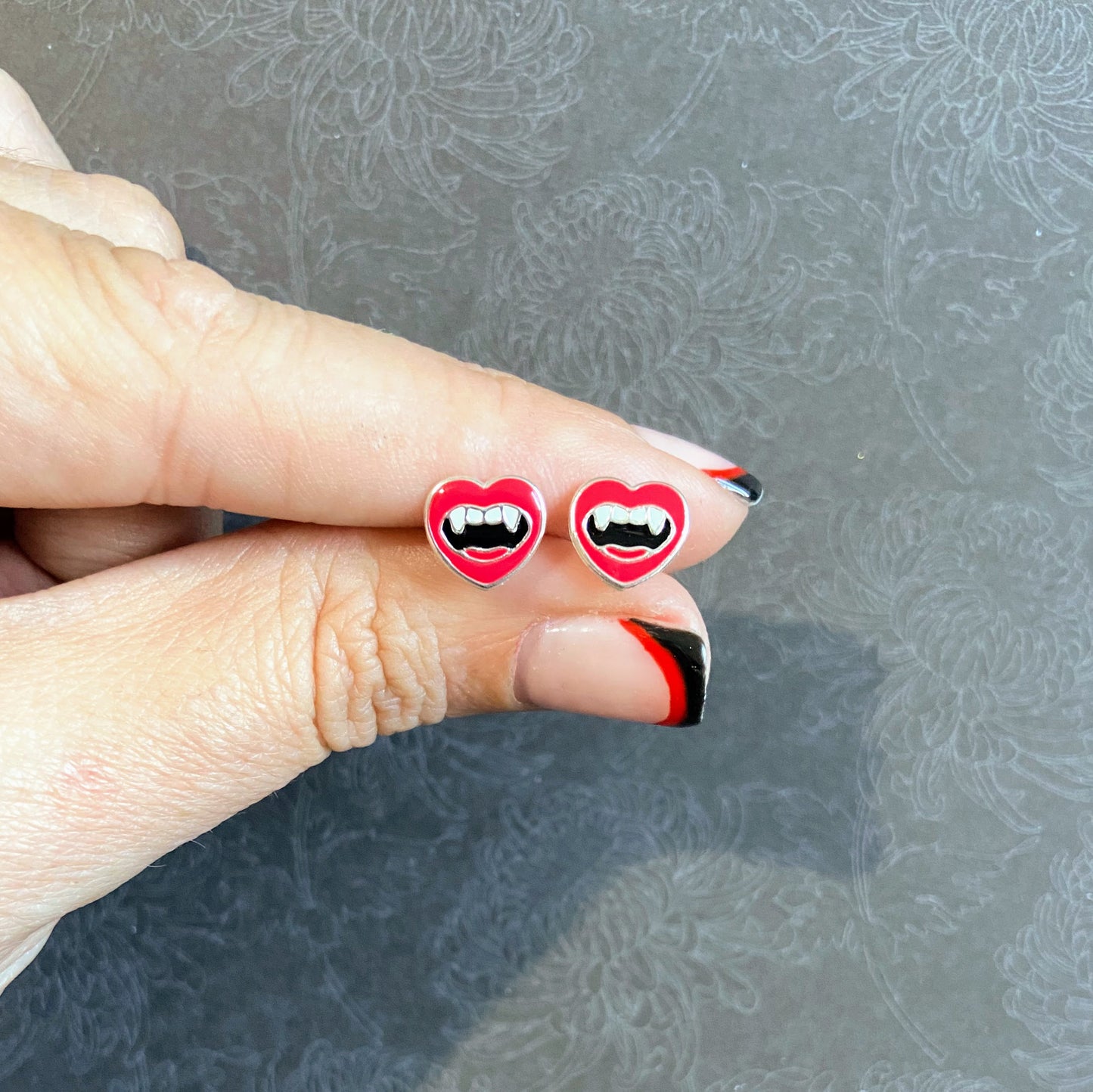 Sterling Silver Heart Vampire Red Lips Ear Studs